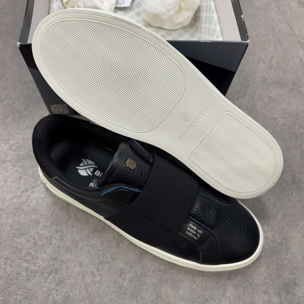 NIB black Brimarts men’s slip on sneakers. $360 size 7